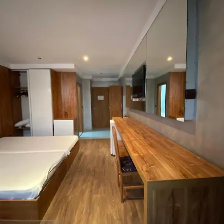 Sapphire 202 Sunny Lägenhet Slăntjev Brjag